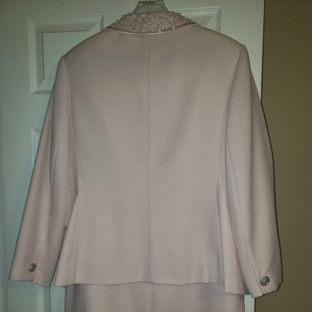 Emily Suit - Picture 2 of 5